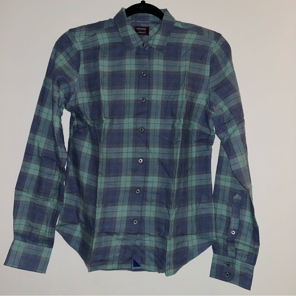 UNTUCKit Women’s Grenache Button Down Shirt Size 2 NWT